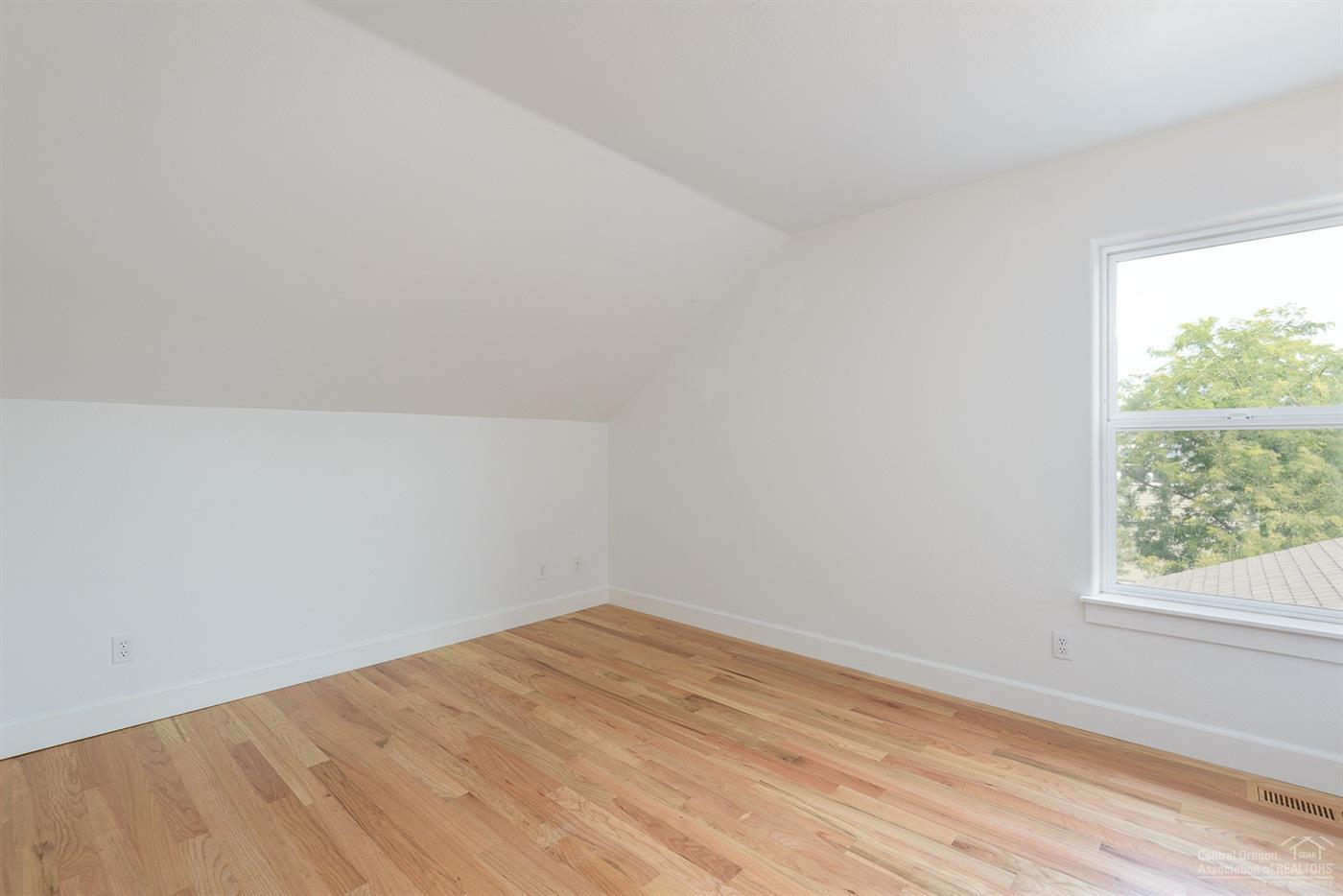 Village At Oak Tree - Residential