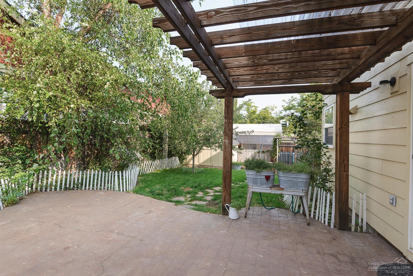 Village At Oak Tree - Residential