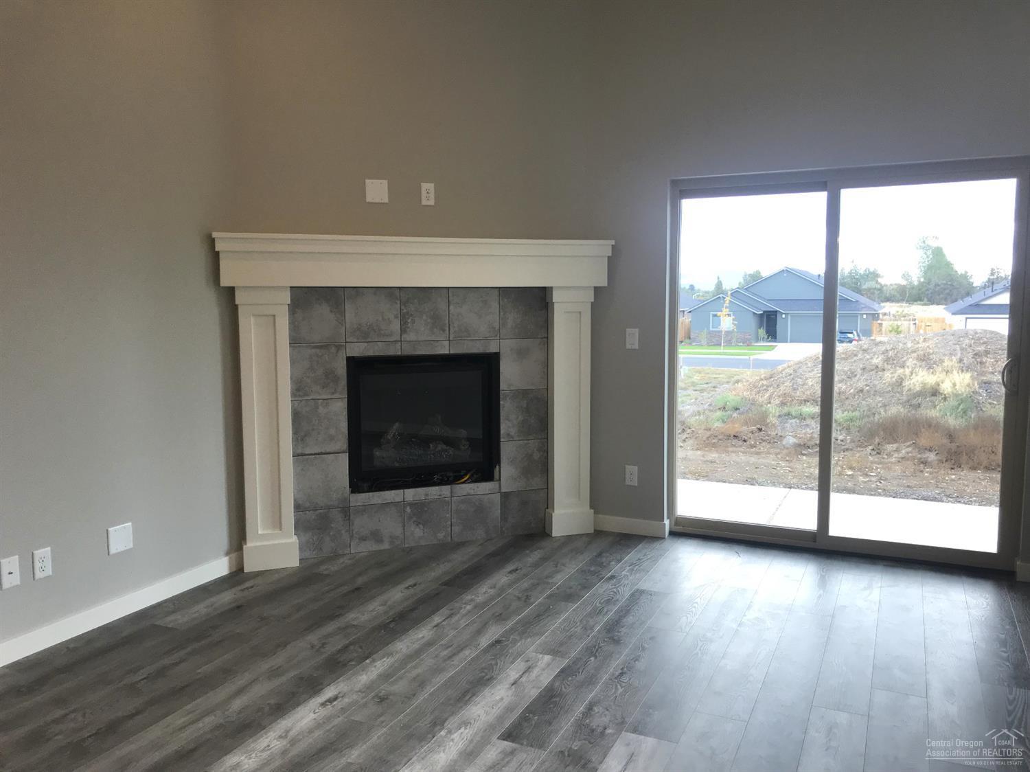 Fieldstone Crossing - Residential