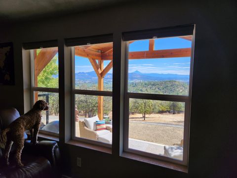 Tiny photo for 198 Flamingo Drive, Eagle Point, OR 97524 (MLS # 220212123)