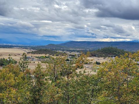 Tiny photo for 198 Flamingo Drive, Eagle Point, OR 97524 (MLS # 220212123)