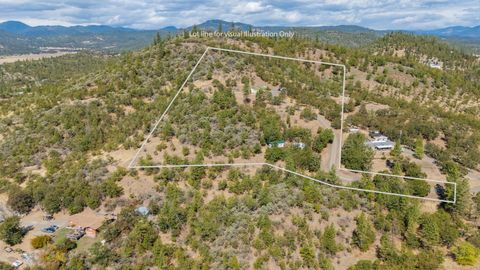 Tiny photo for 198 Flamingo Drive, Eagle Point, OR 97524 (MLS # 220212123)