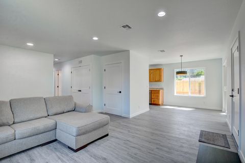 Tiny photo for 1637 Carnahan Drive, Grants Pass, OR 97527 (MLS # 220221294)