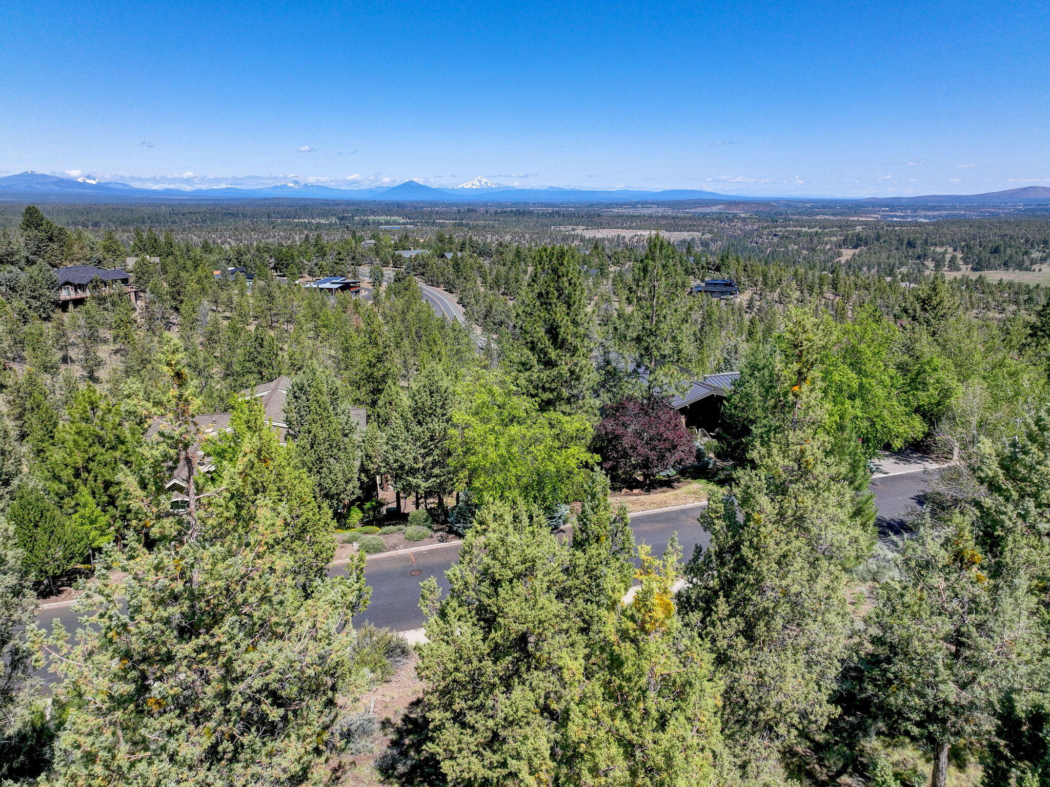 3333 NW Panorama Drive