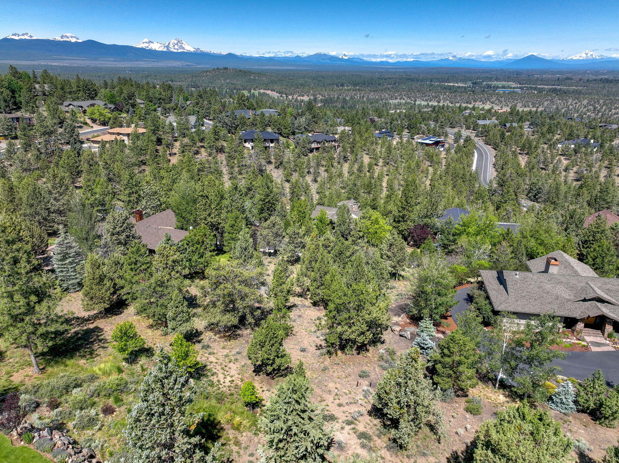 3333 NW Panorama Drive