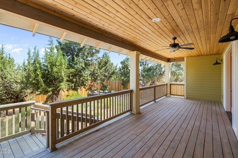 Tiny photo for 615 NW 89th Street, Redmond, OR 97756 (MLS # 220223671)