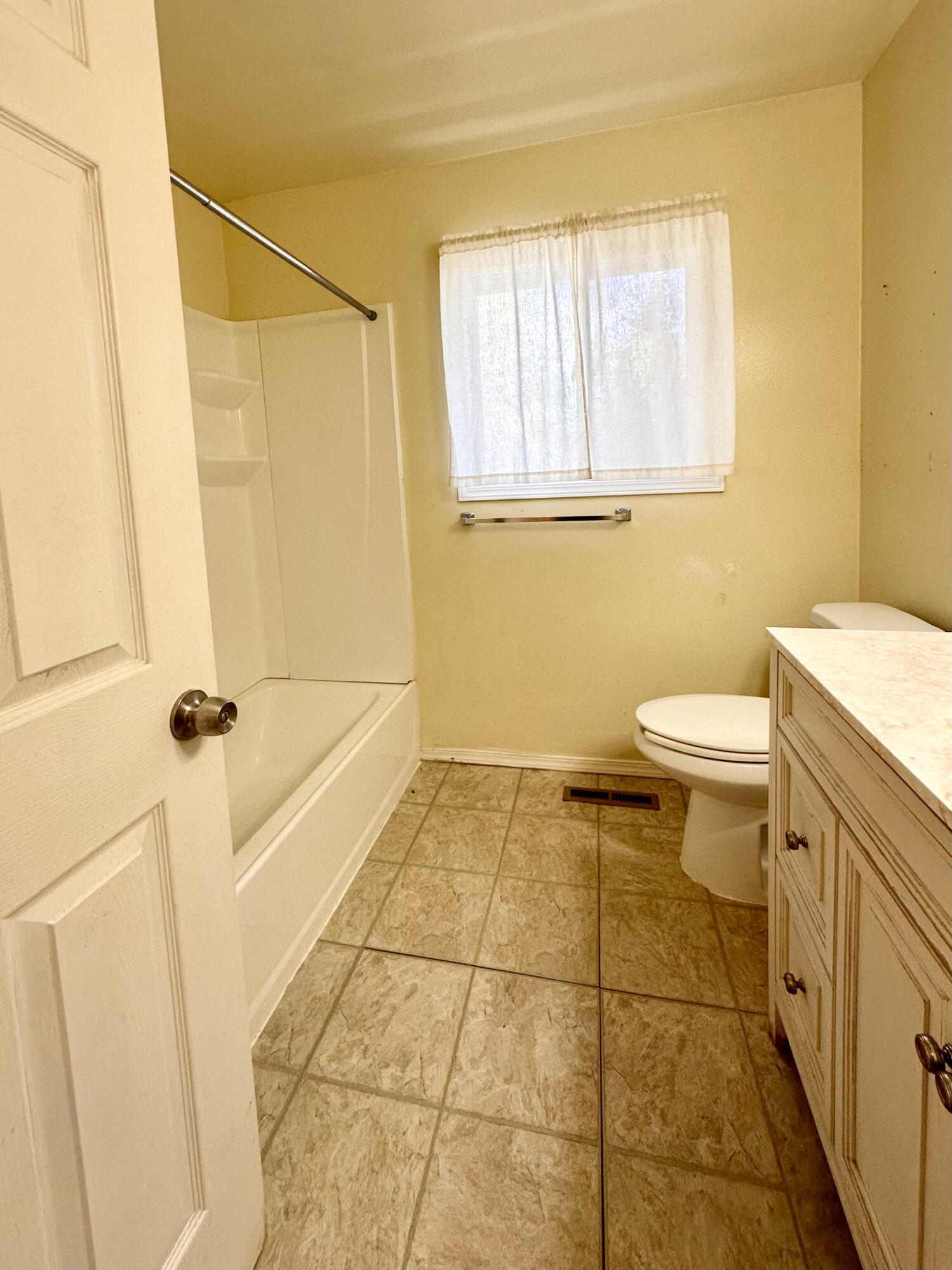 Klamath Falls -Buena Vista Addition - Residential Income