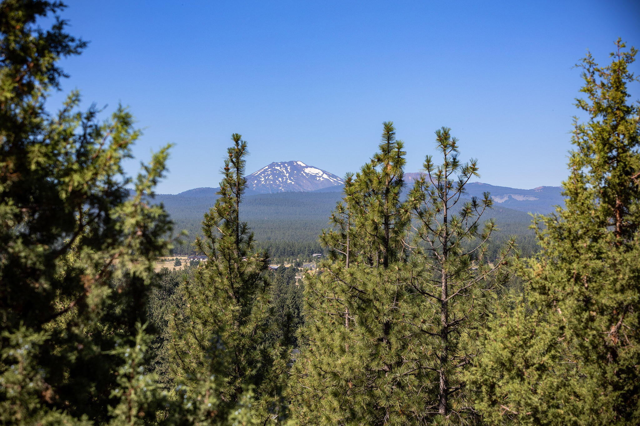 Skyliner Summit - Land