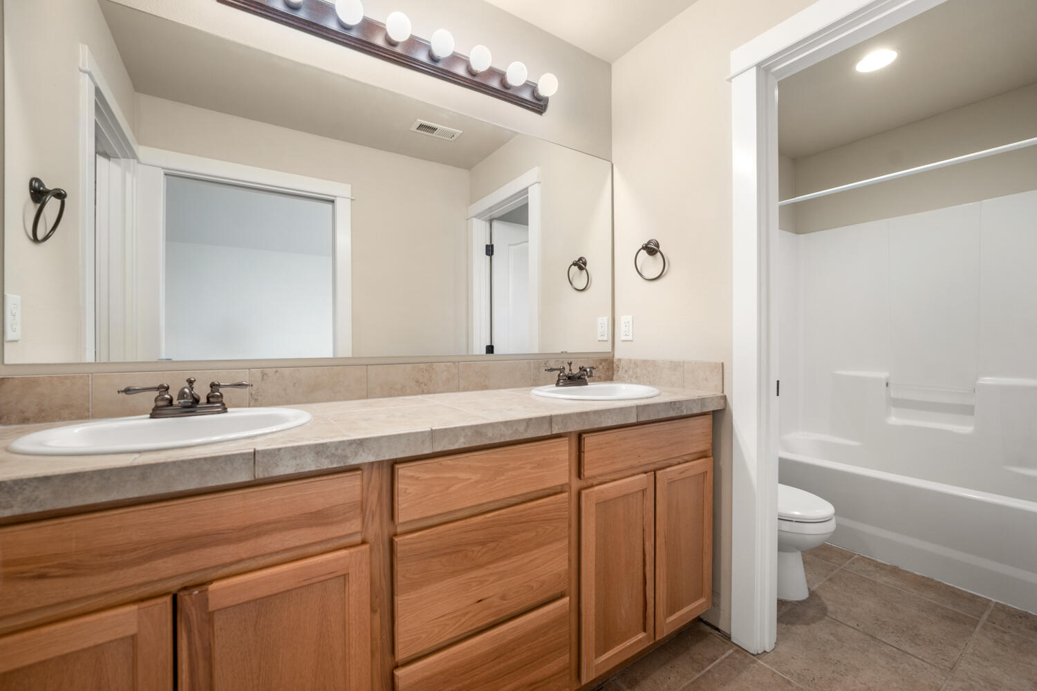 Altura - Residential