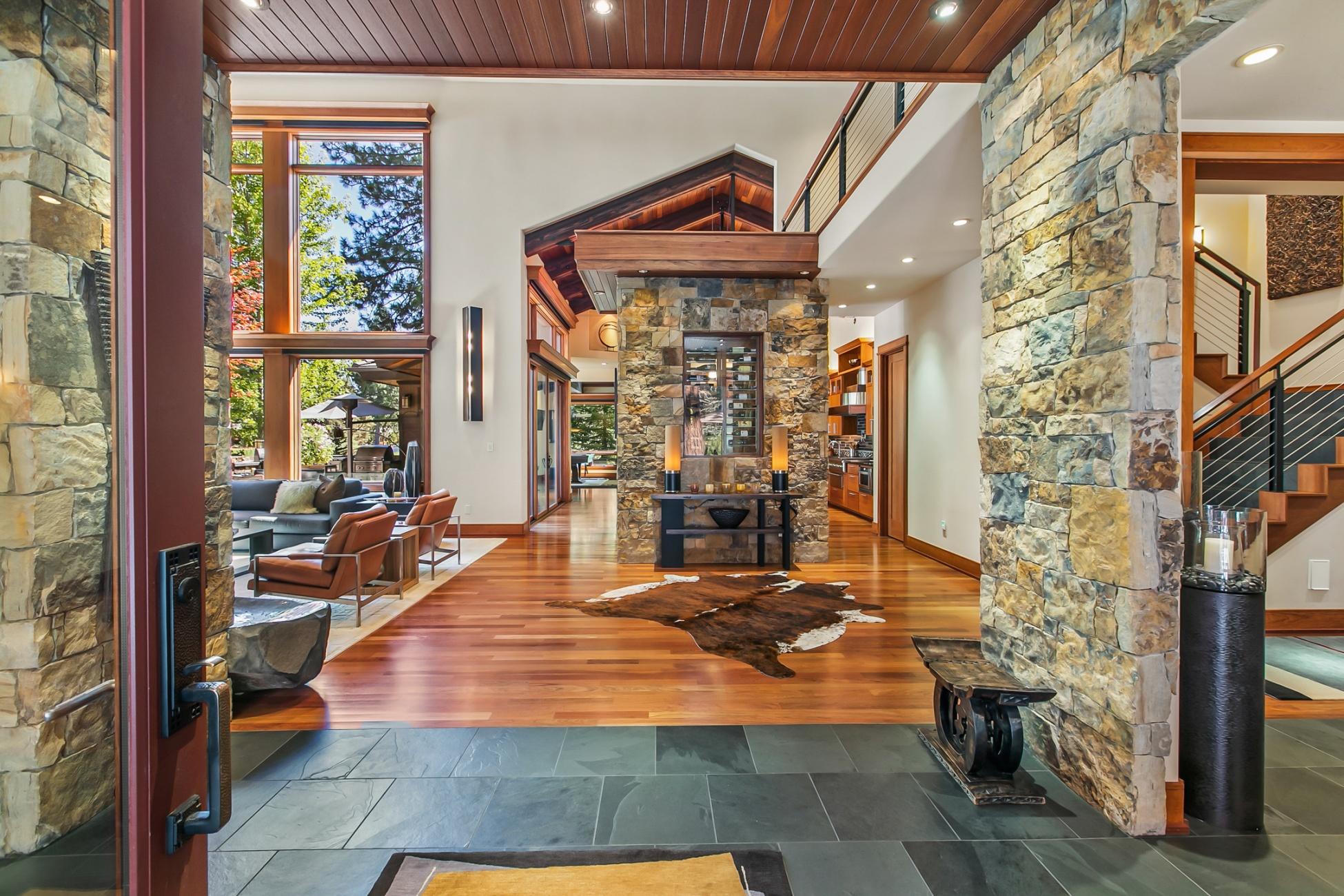 Broken Top - Residential