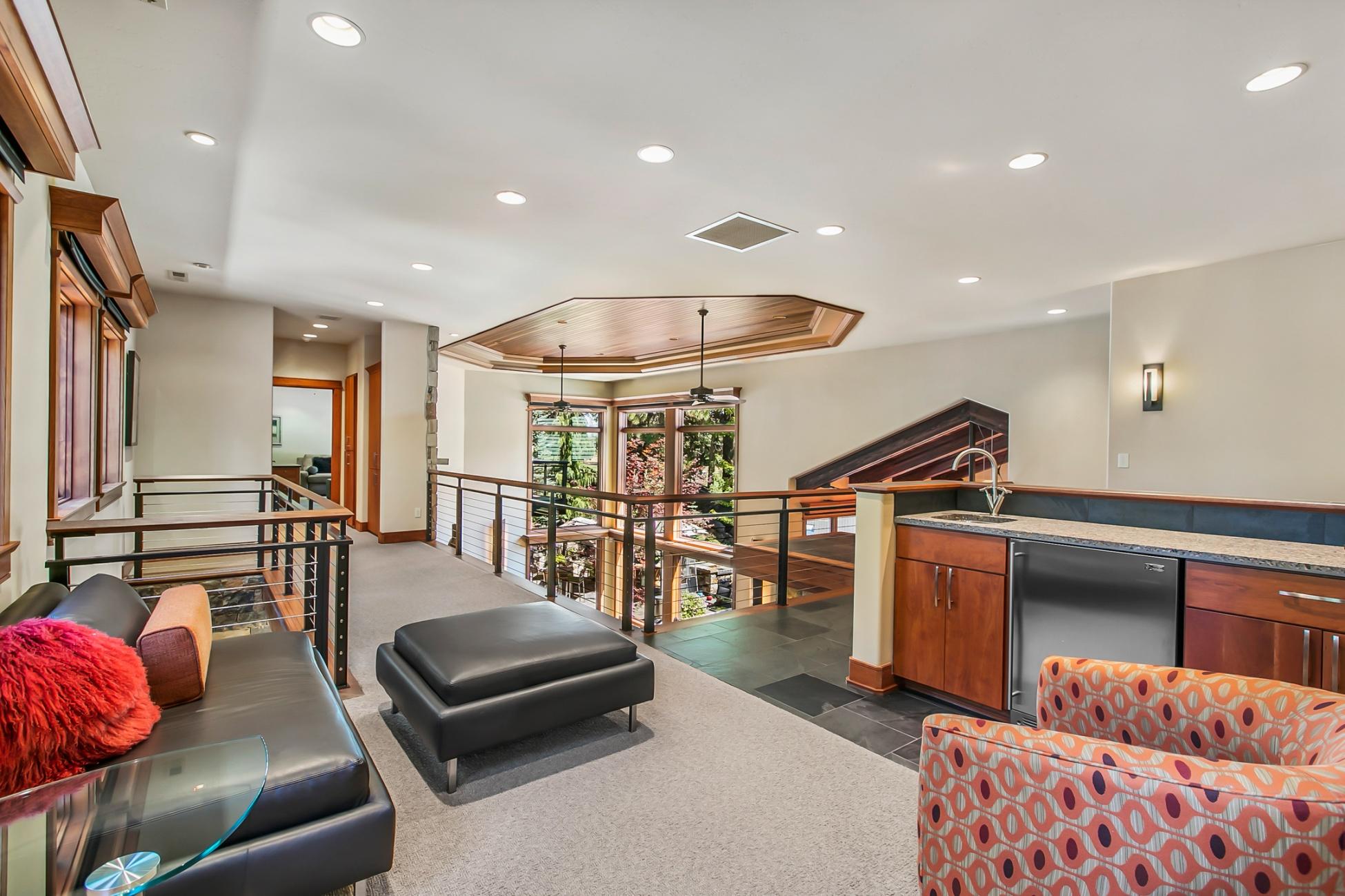 Broken Top - Residential