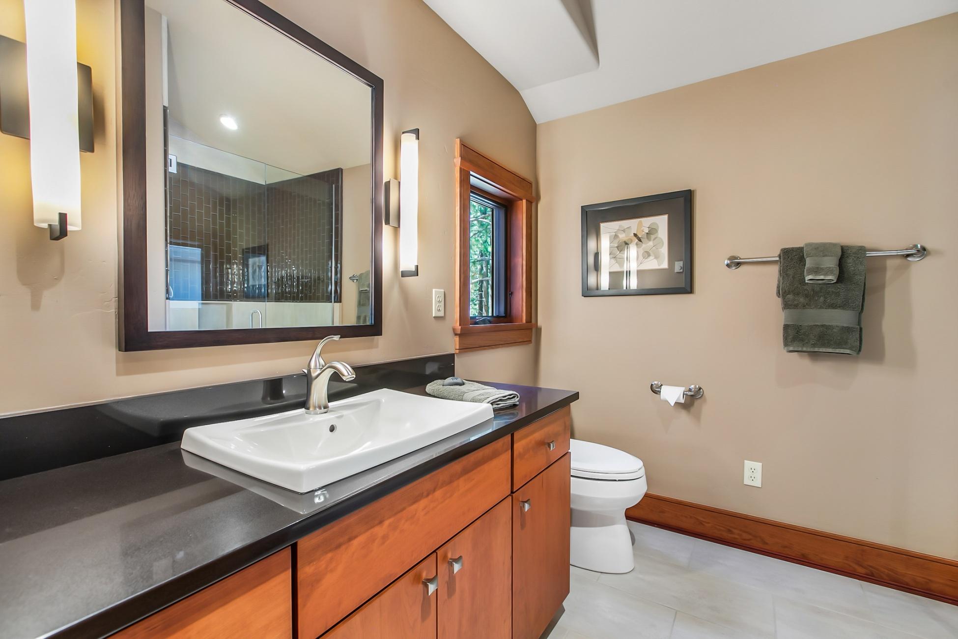 Broken Top - Residential