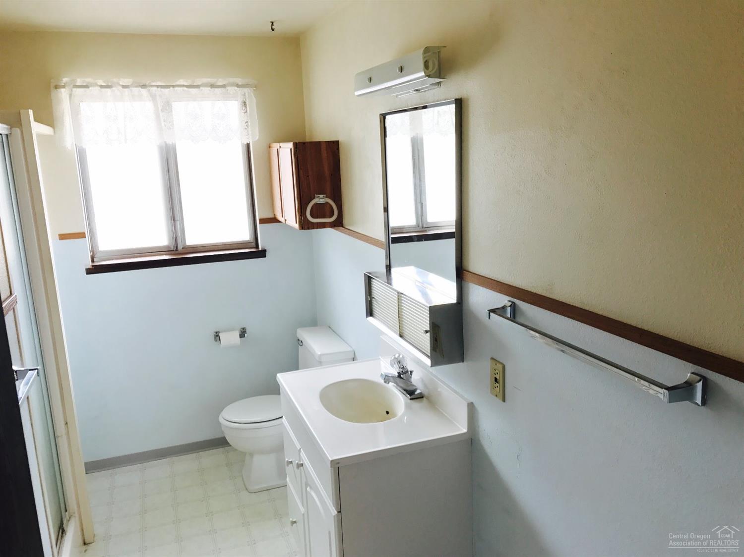 Hillcrest J - Residential