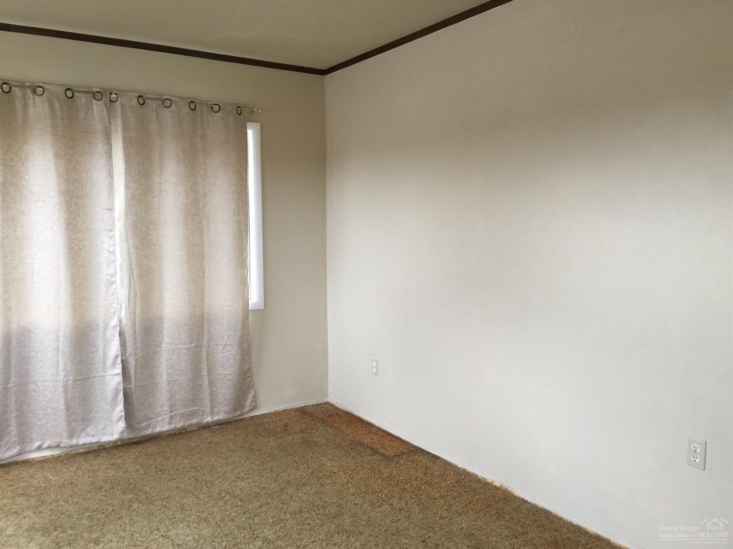 Hillcrest J - Residential