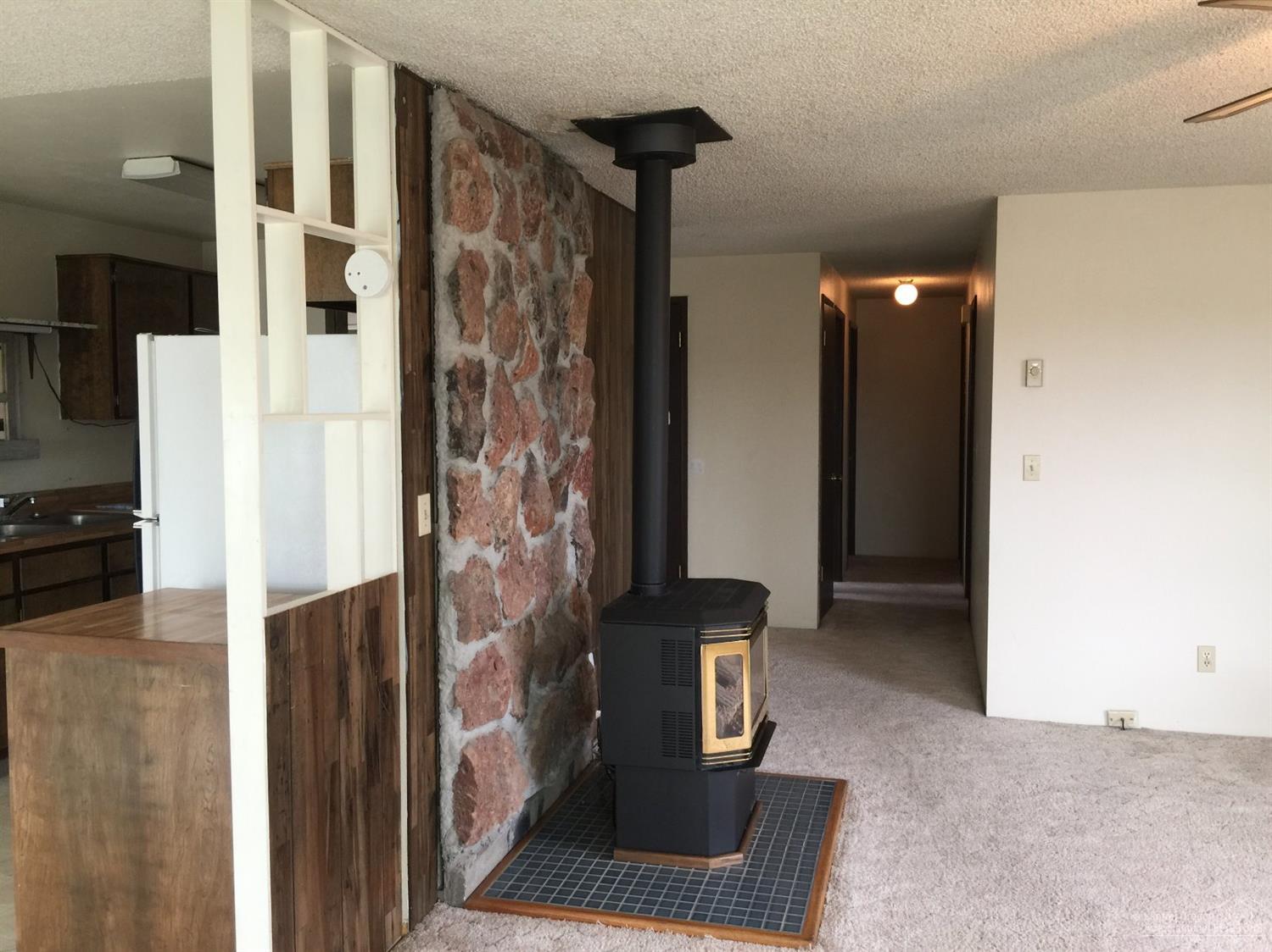 Hillcrest J - Residential