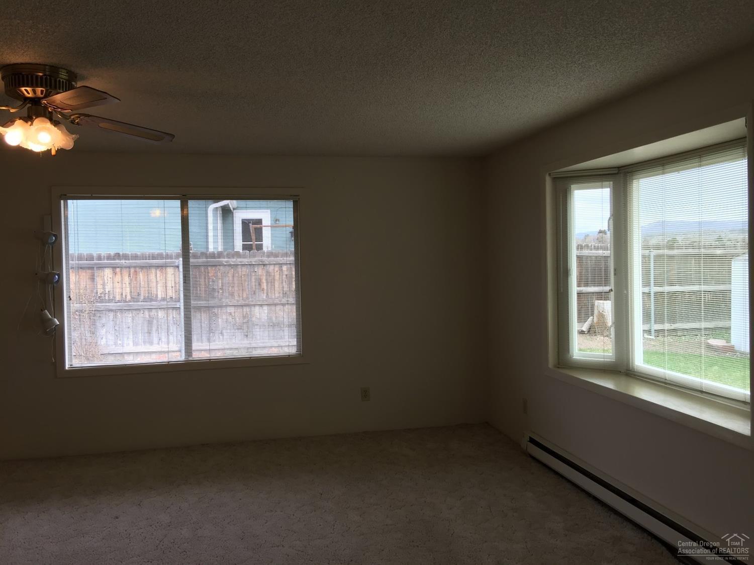 Hillcrest J - Residential