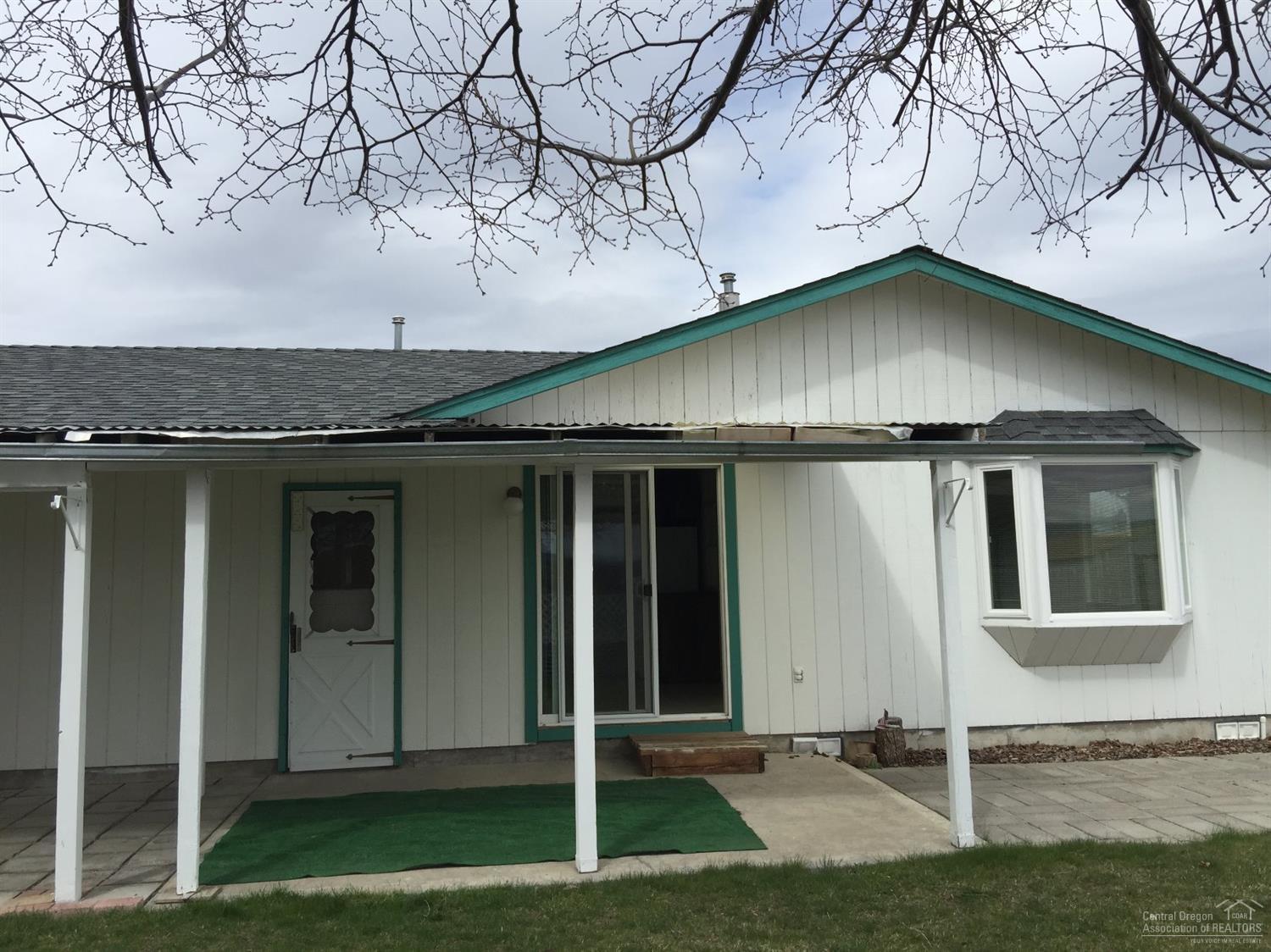 Hillcrest J - Residential