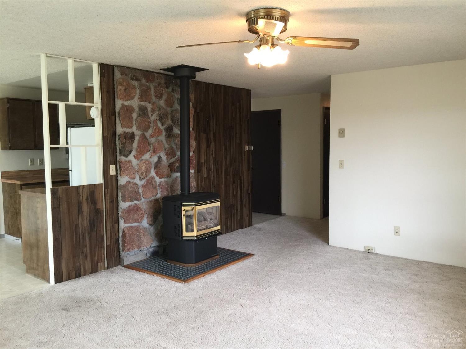 Hillcrest J - Residential