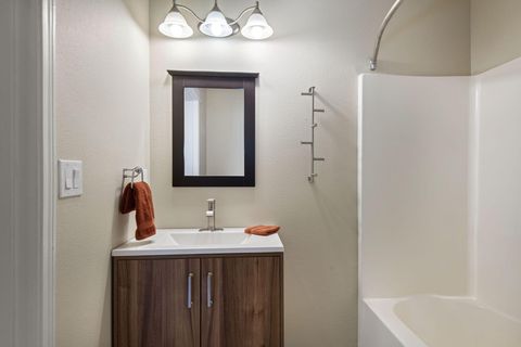 Tiny photo for 505 NW Flagline Drive, Bend, OR 97703 (MLS # 220217000)