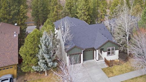 Tiny photo for 505 NW Flagline Drive, Bend, OR 97703 (MLS # 220217000)