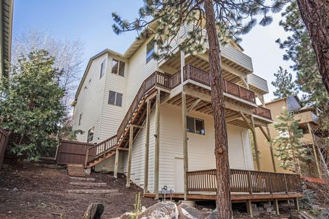 Tiny photo for 505 NW Flagline Drive, Bend, OR 97703 (MLS # 220217000)