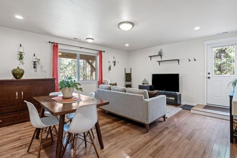 Tiny photo for 505 NW Flagline Drive, Bend, OR 97703 (MLS # 220217000)