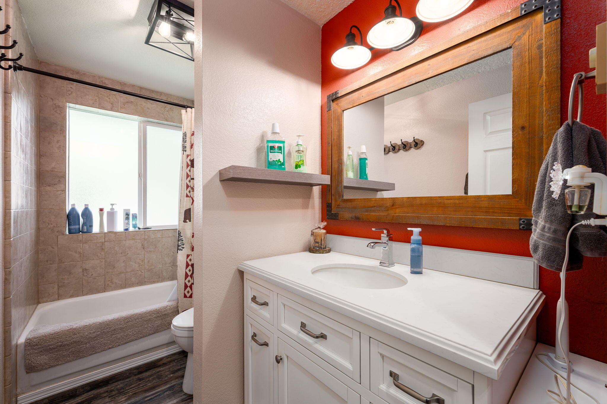 Goldenrain - Residential