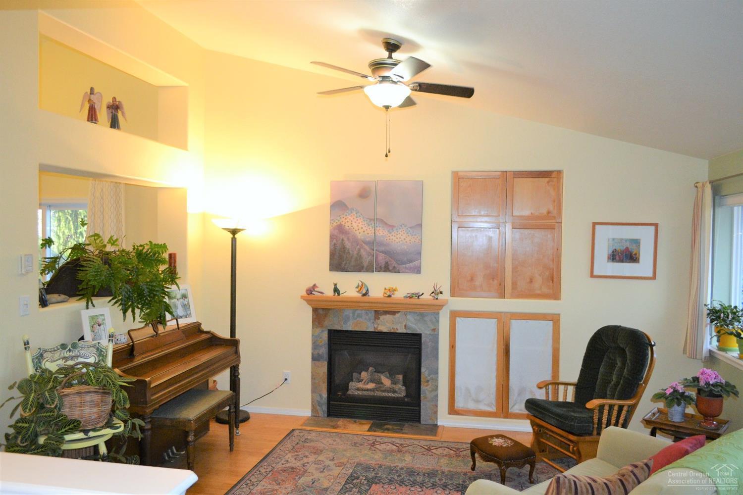 Elkhorn Estates - Residential