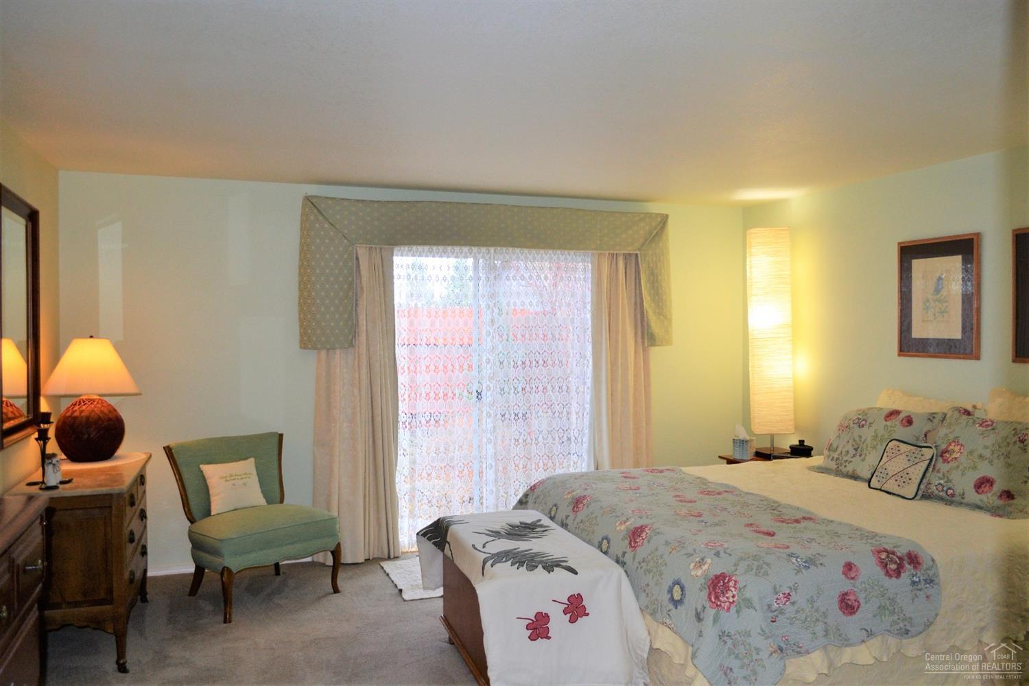 Elkhorn Estates - Residential