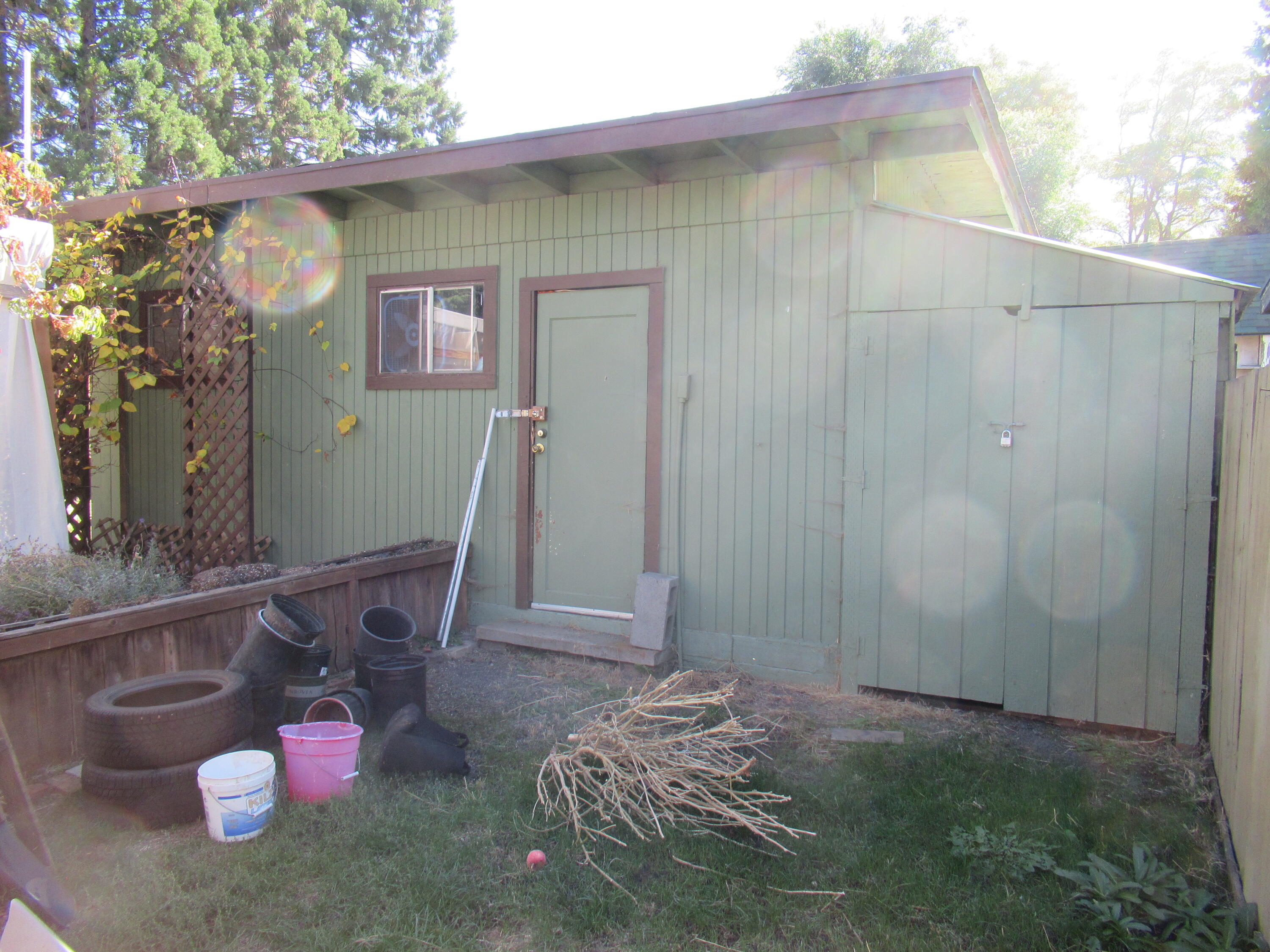 Klamath Falls -Klamath Lake Addition - Residential