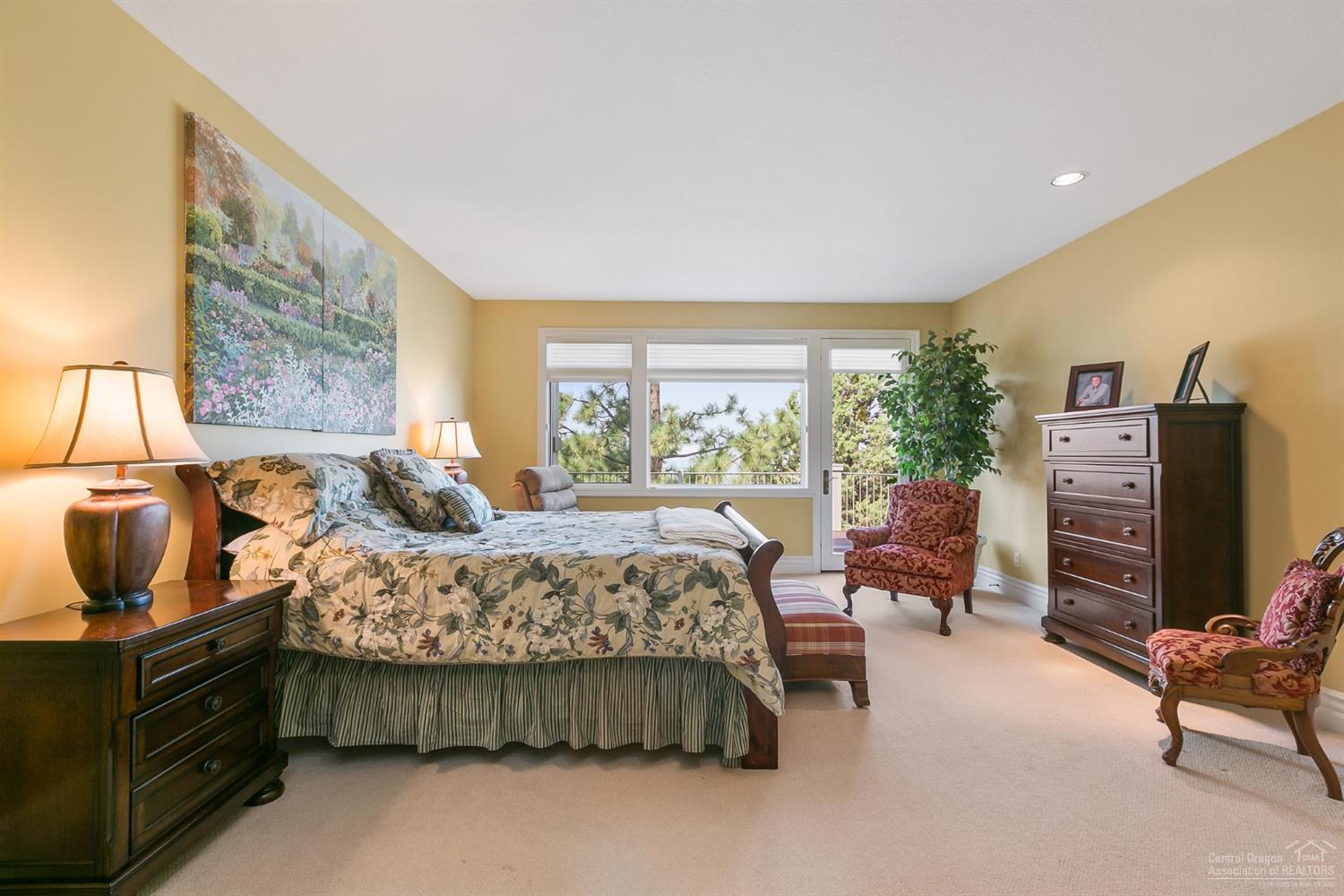 Awbrey Butte - Residential