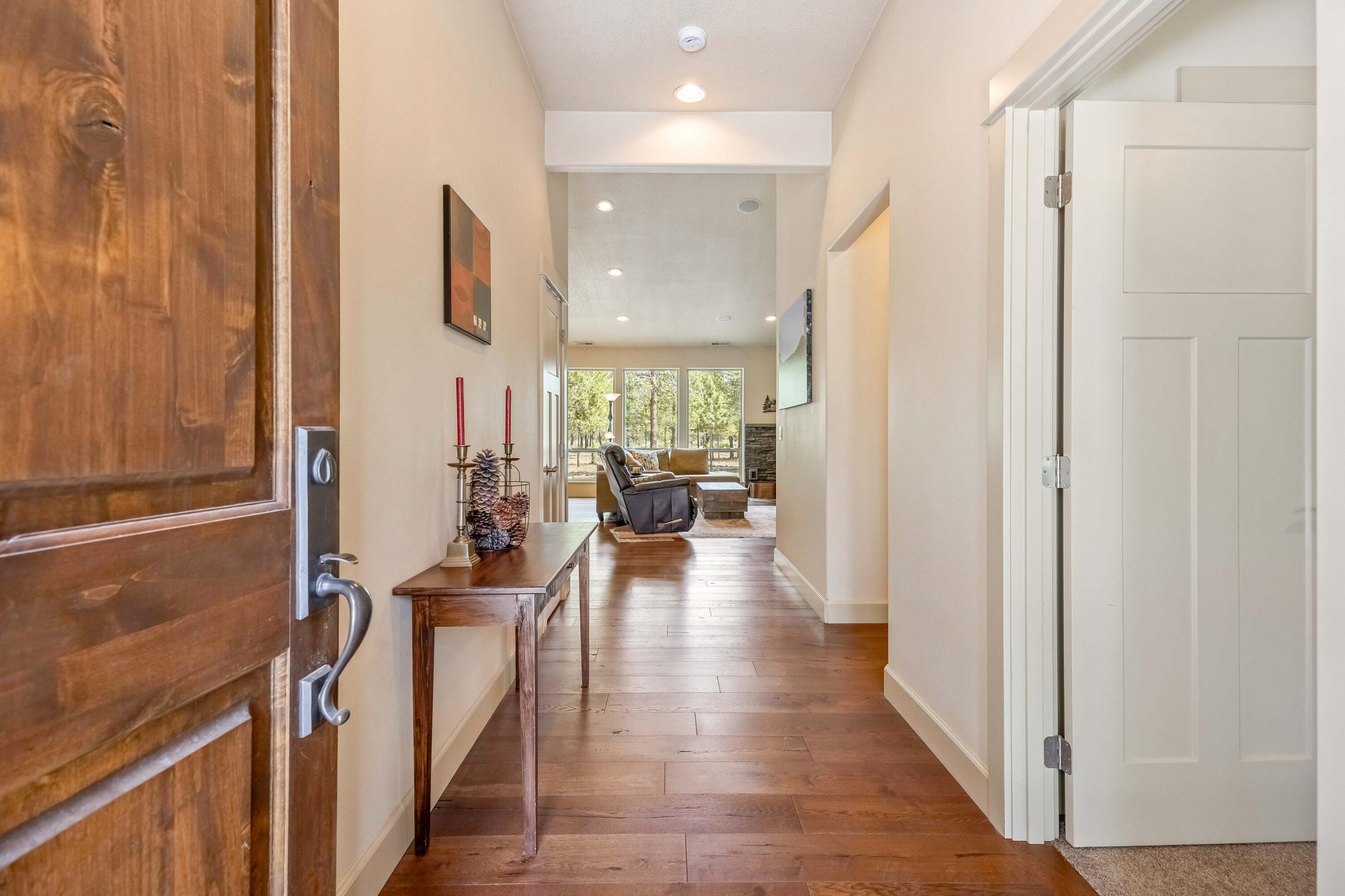 55130 Pronghorn Drive