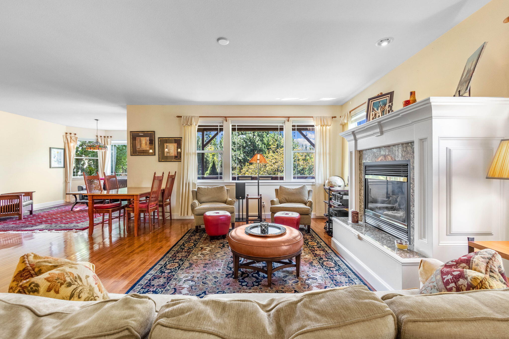 Skyliner Summit - Residential