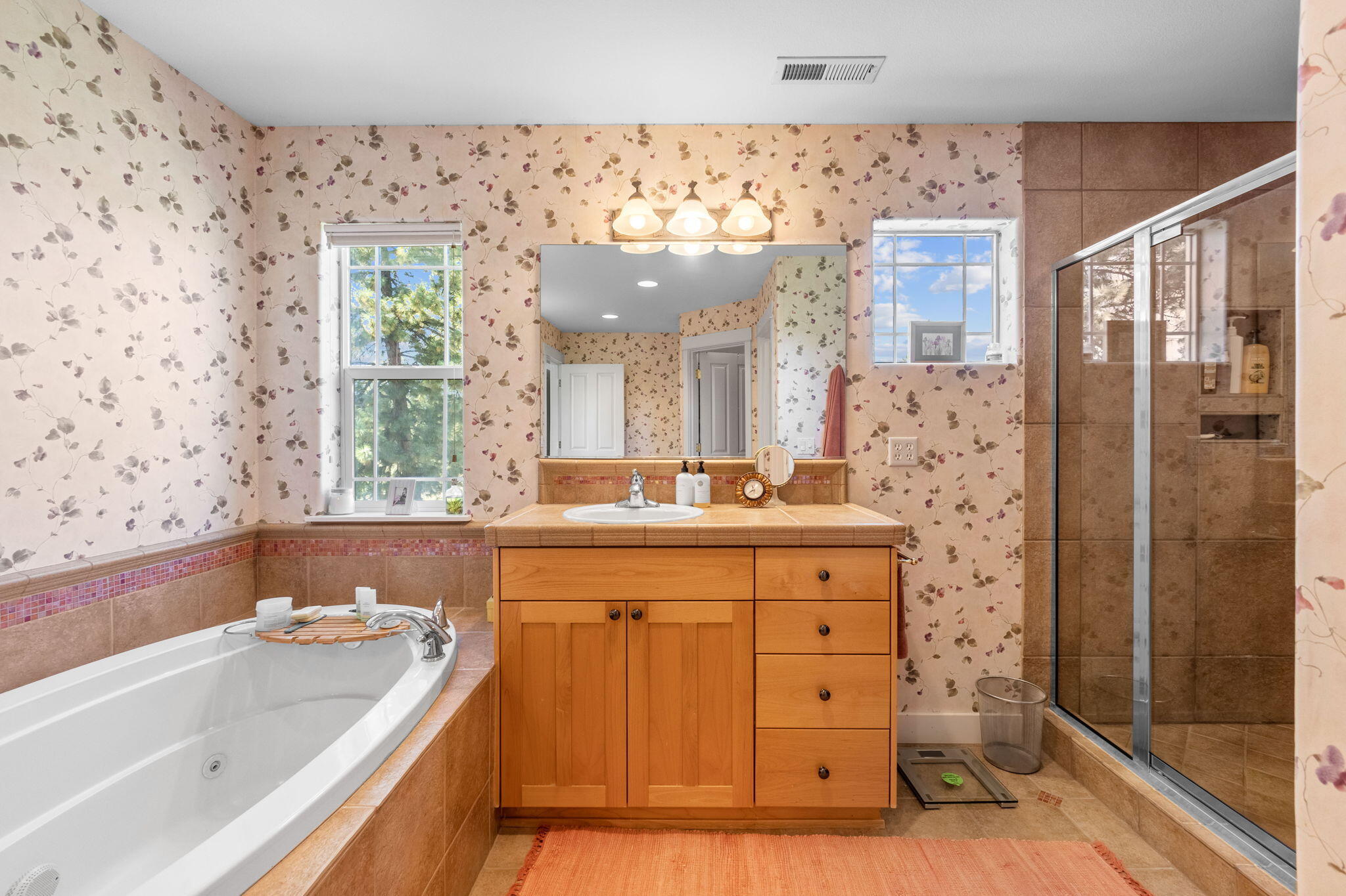 Skyliner Summit - Residential