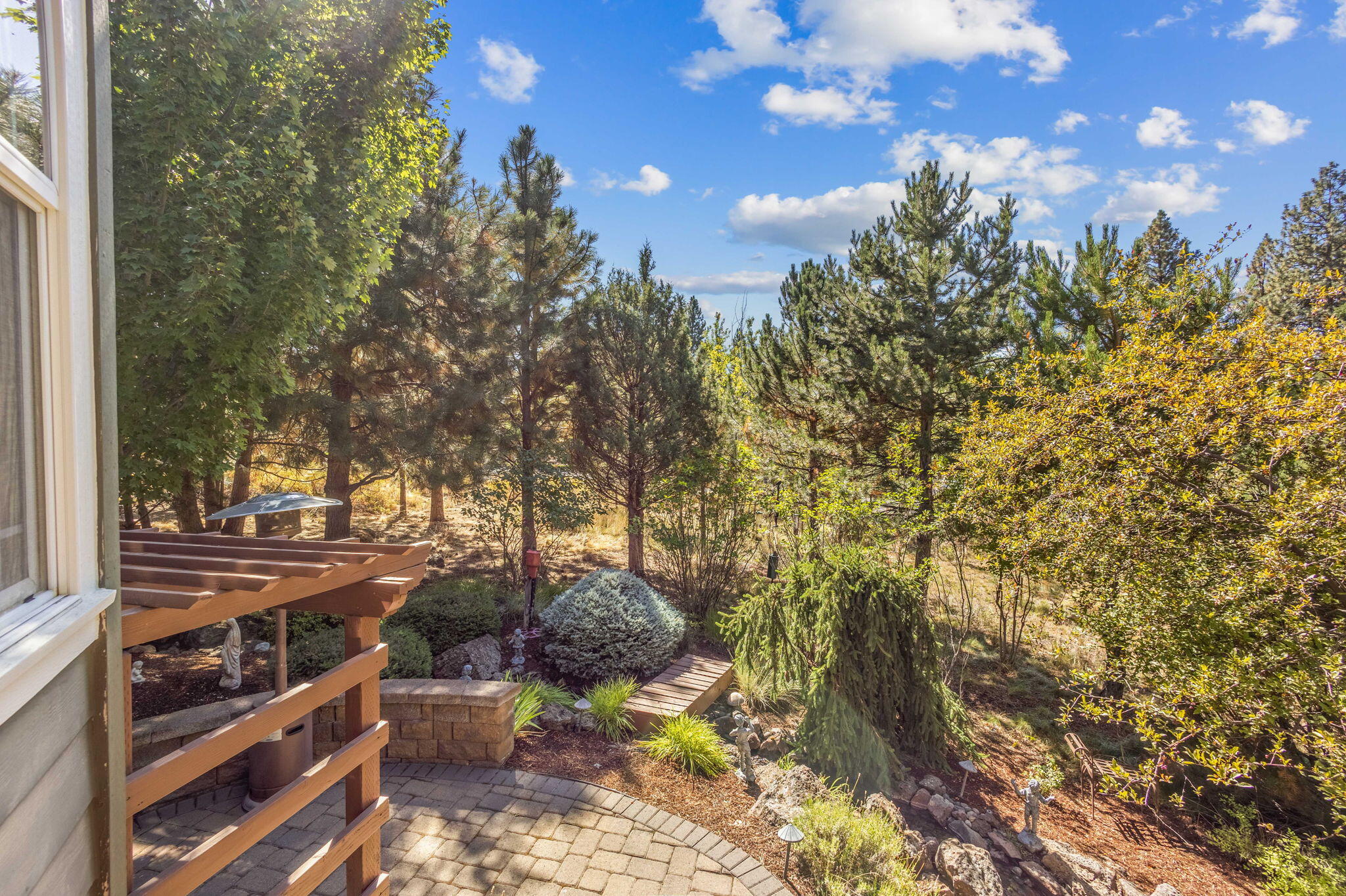 Skyliner Summit - Residential