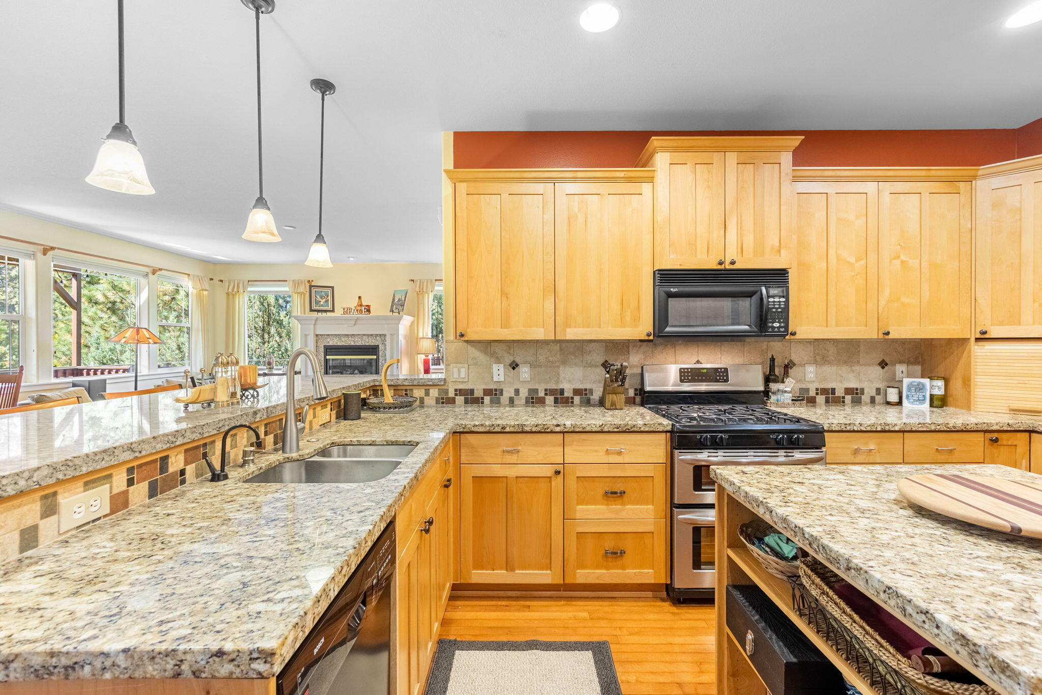 Skyliner Summit - Residential