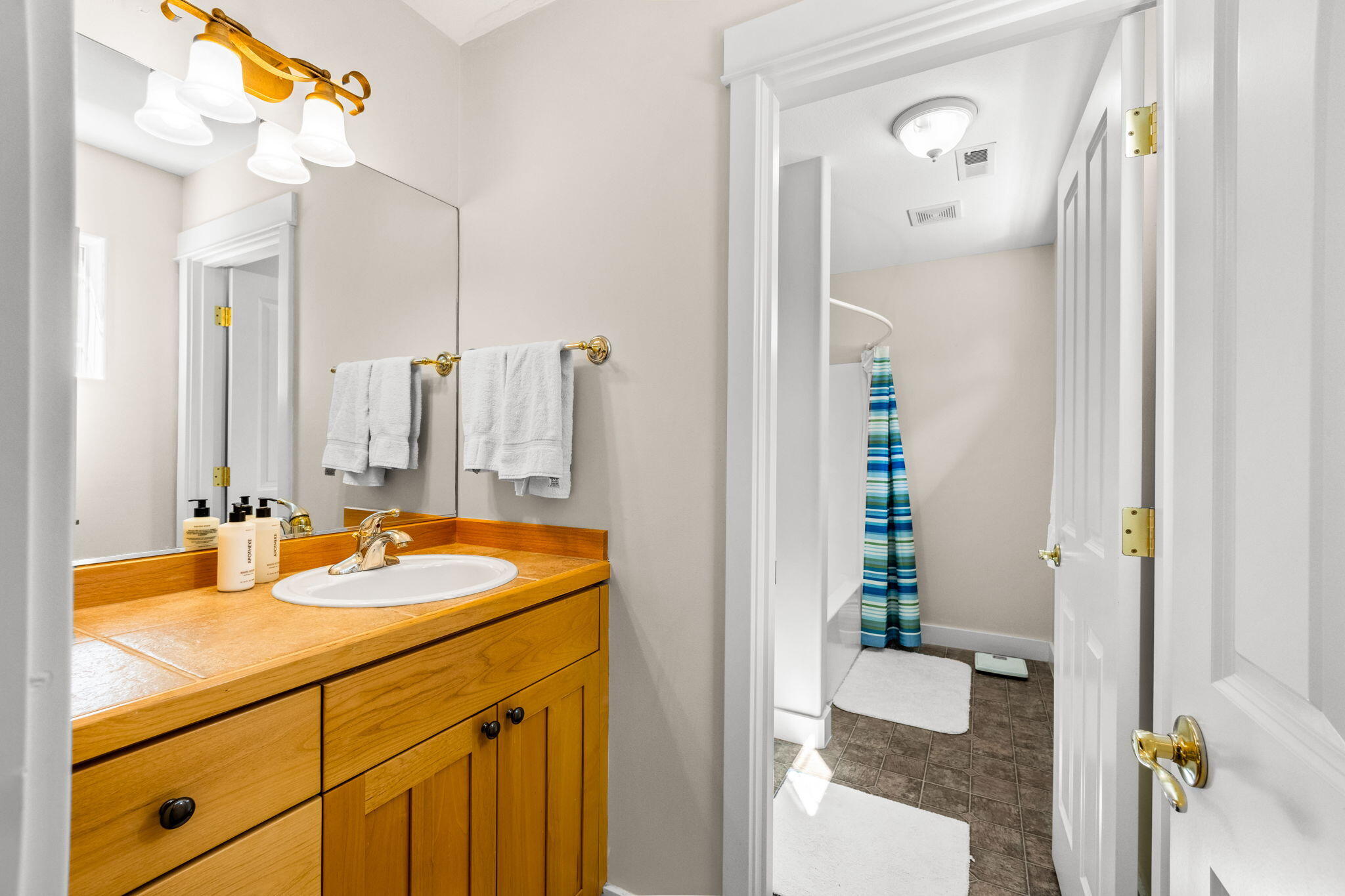 Skyliner Summit - Residential