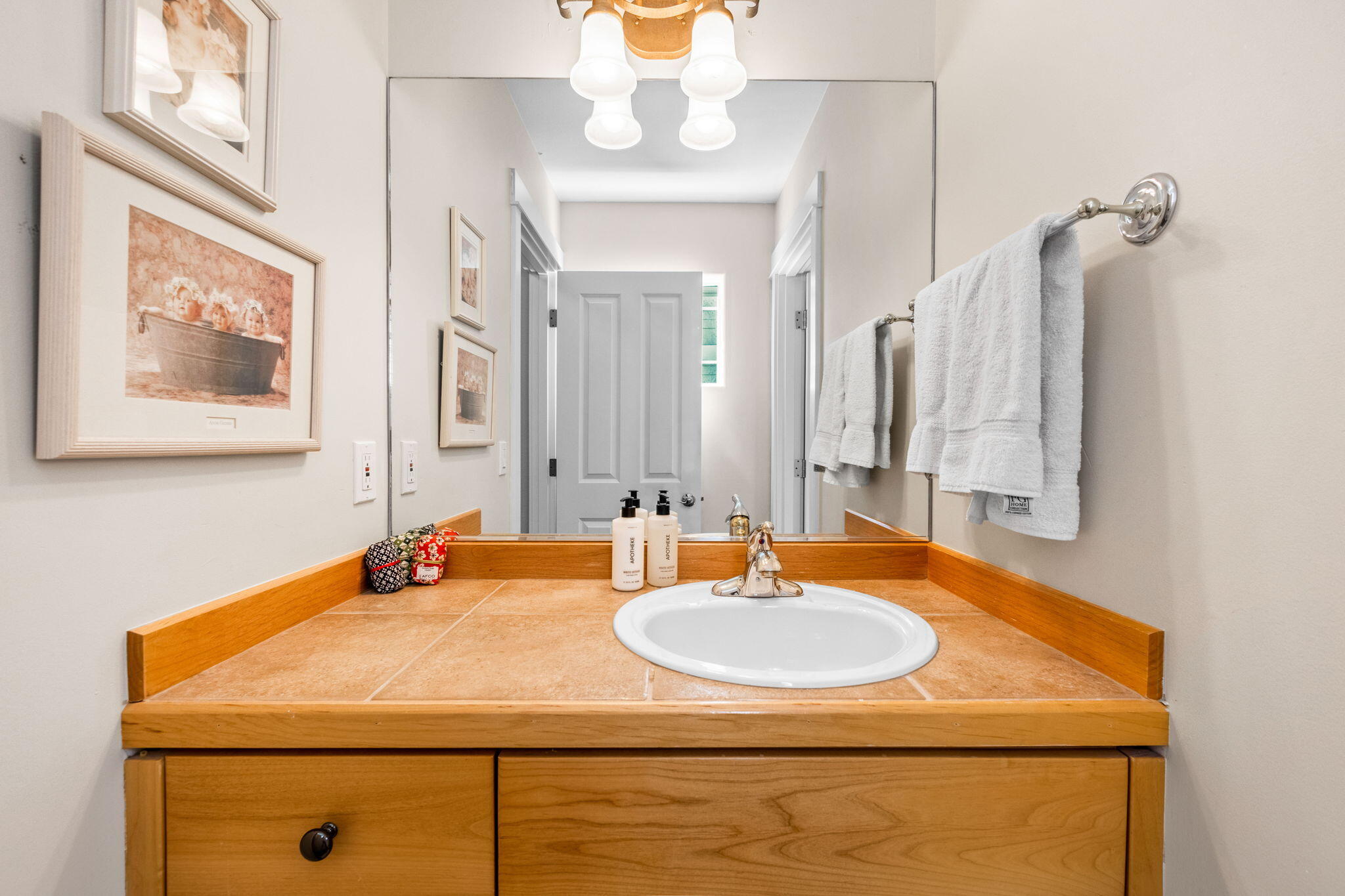 Skyliner Summit - Residential