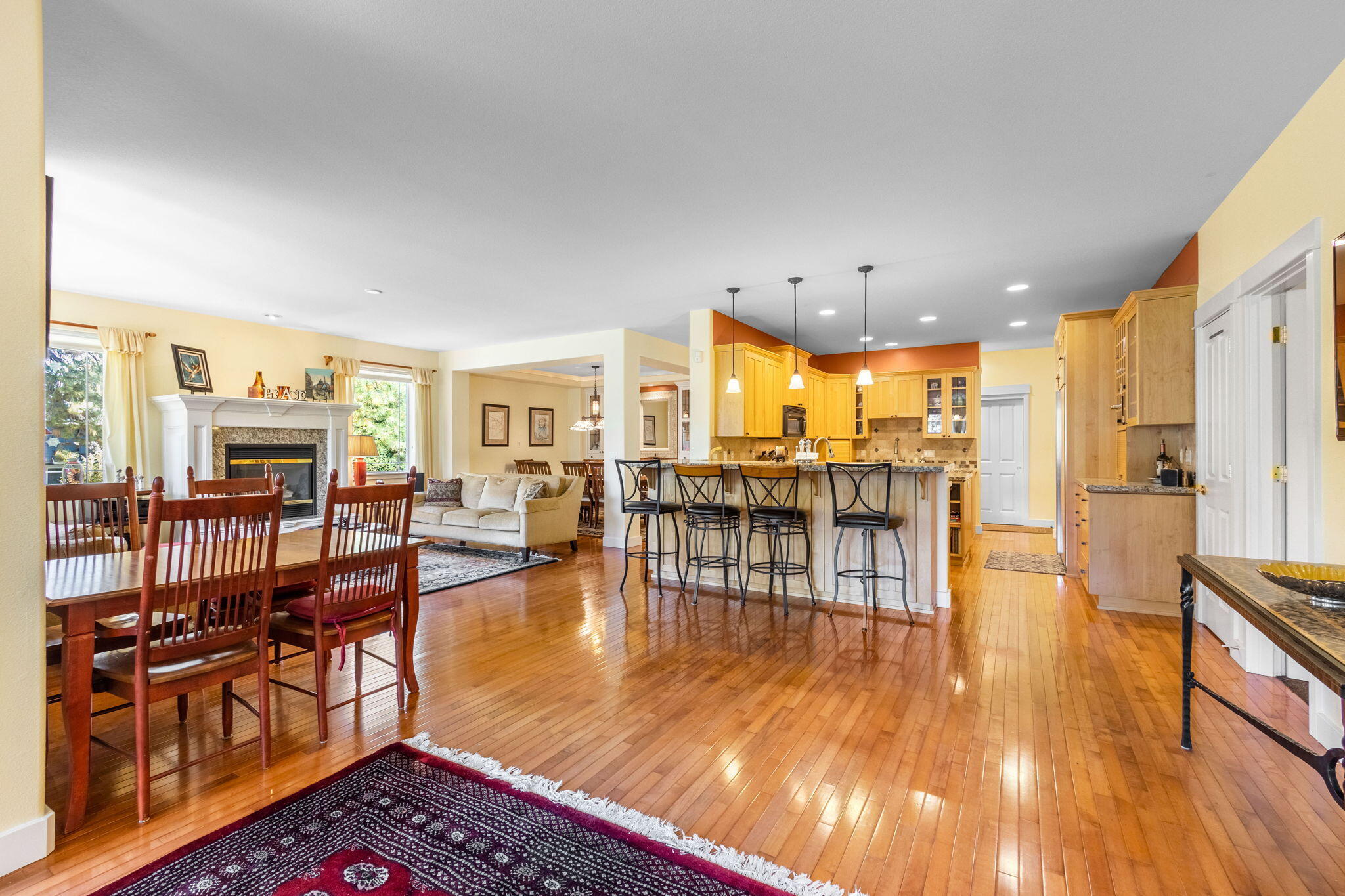 Skyliner Summit - Residential