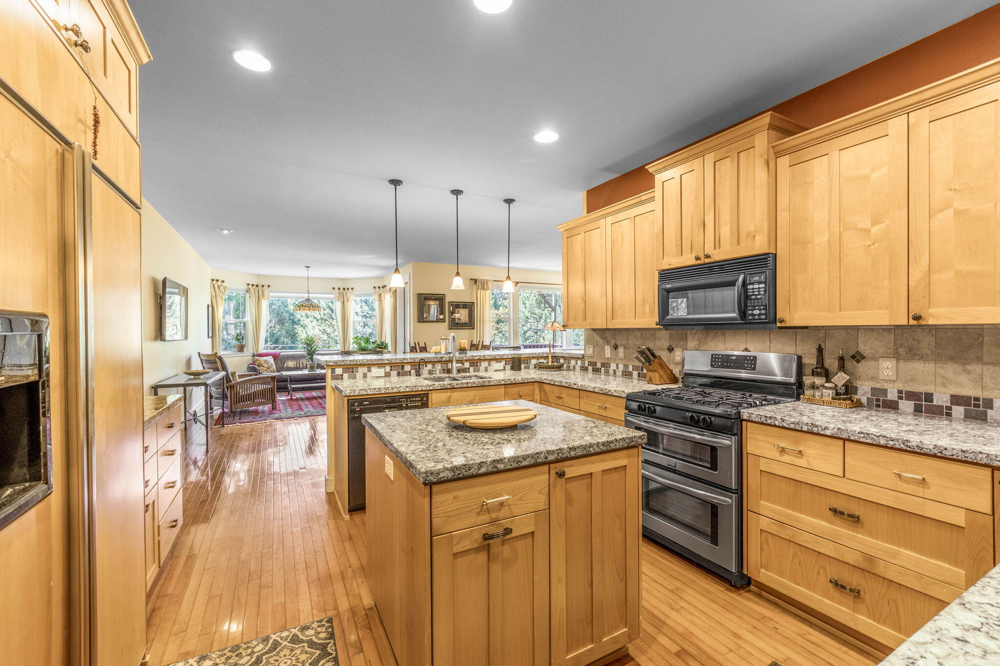 Skyliner Summit - Residential