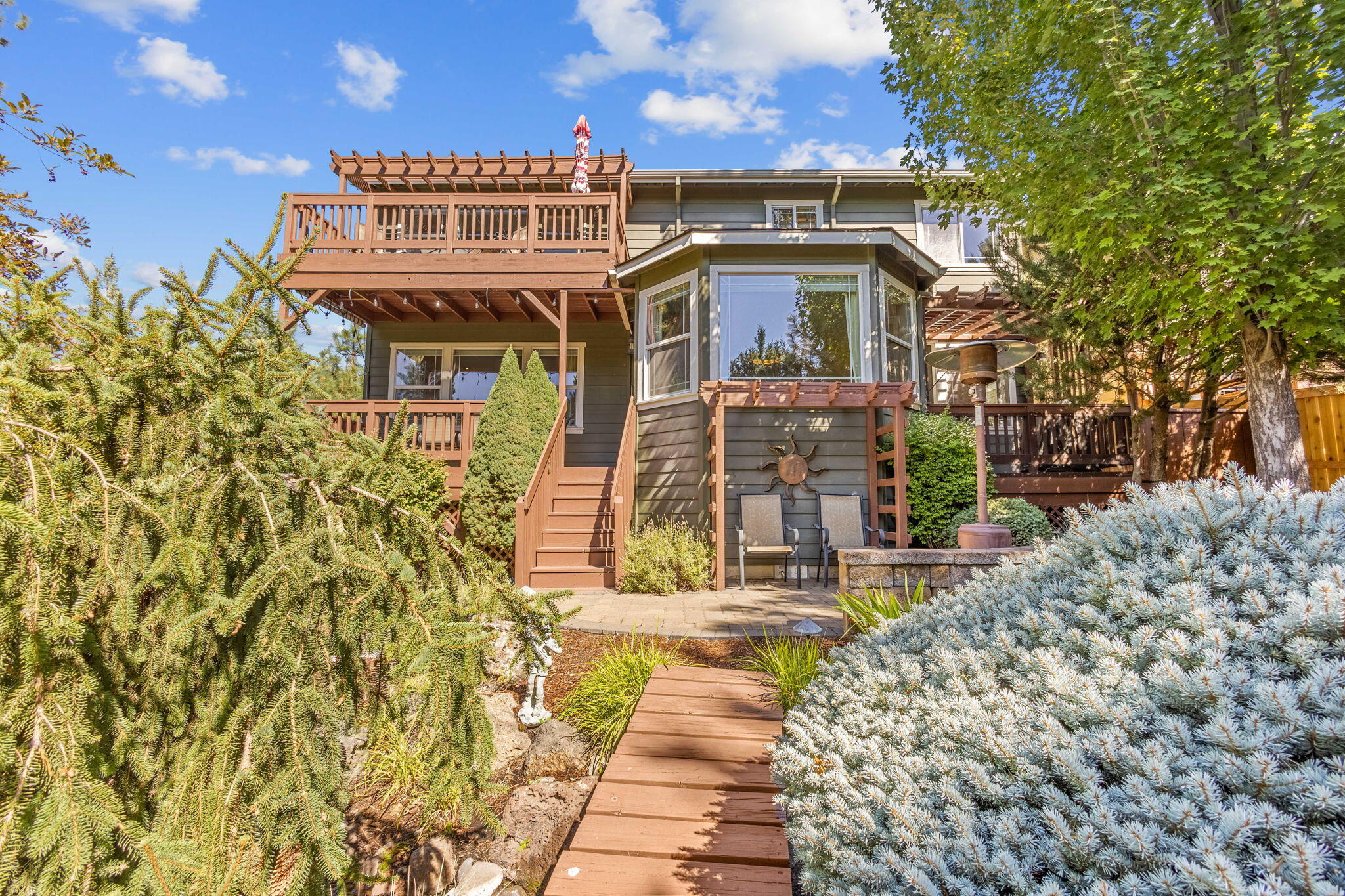 Skyliner Summit - Residential