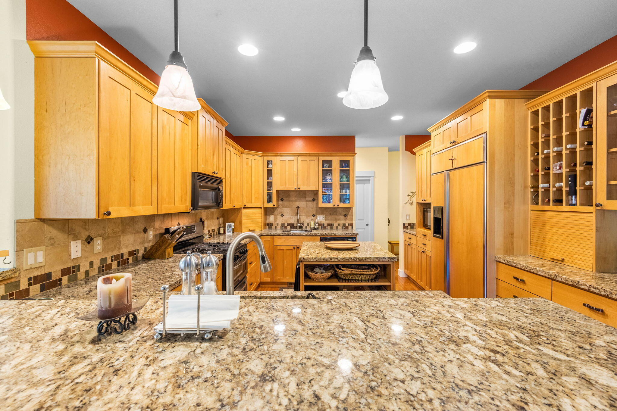 Skyliner Summit - Residential