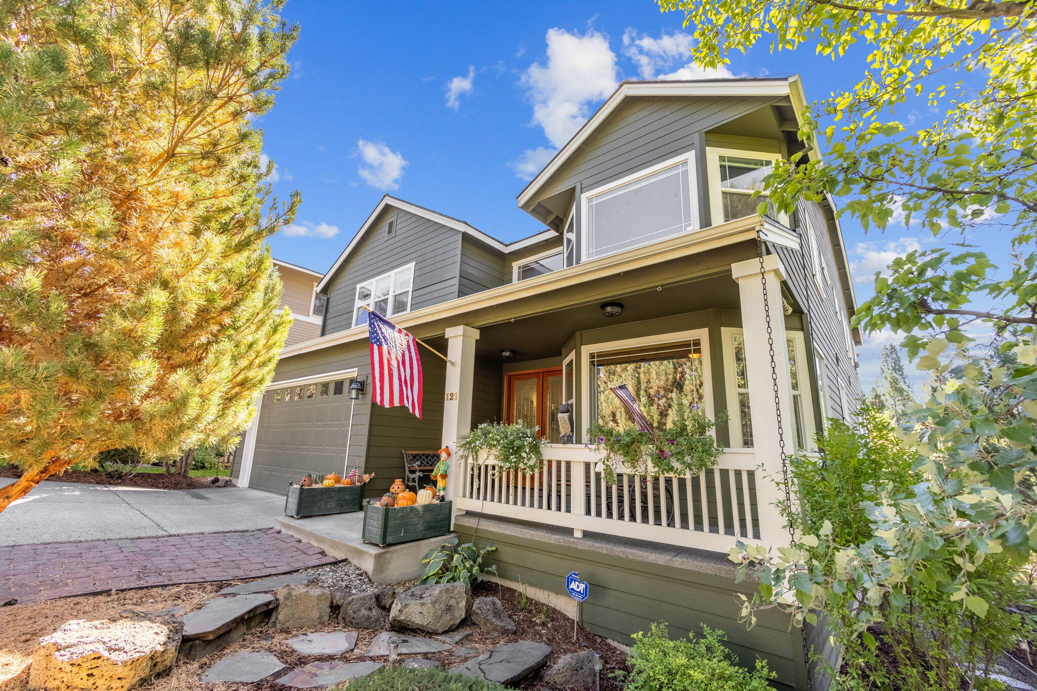 Skyliner Summit - Residential