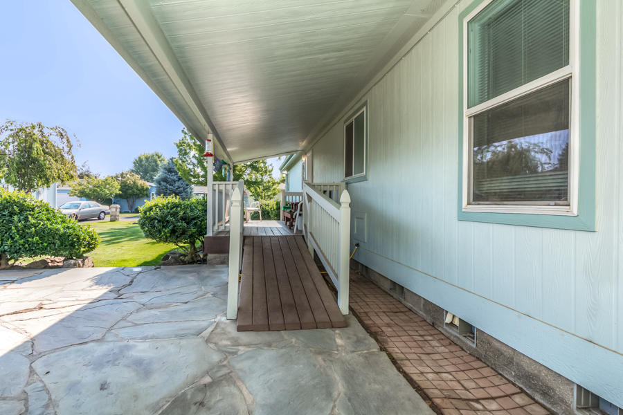 Desert Meadows - Residential