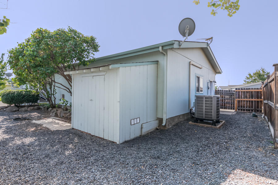 Desert Meadows - Residential