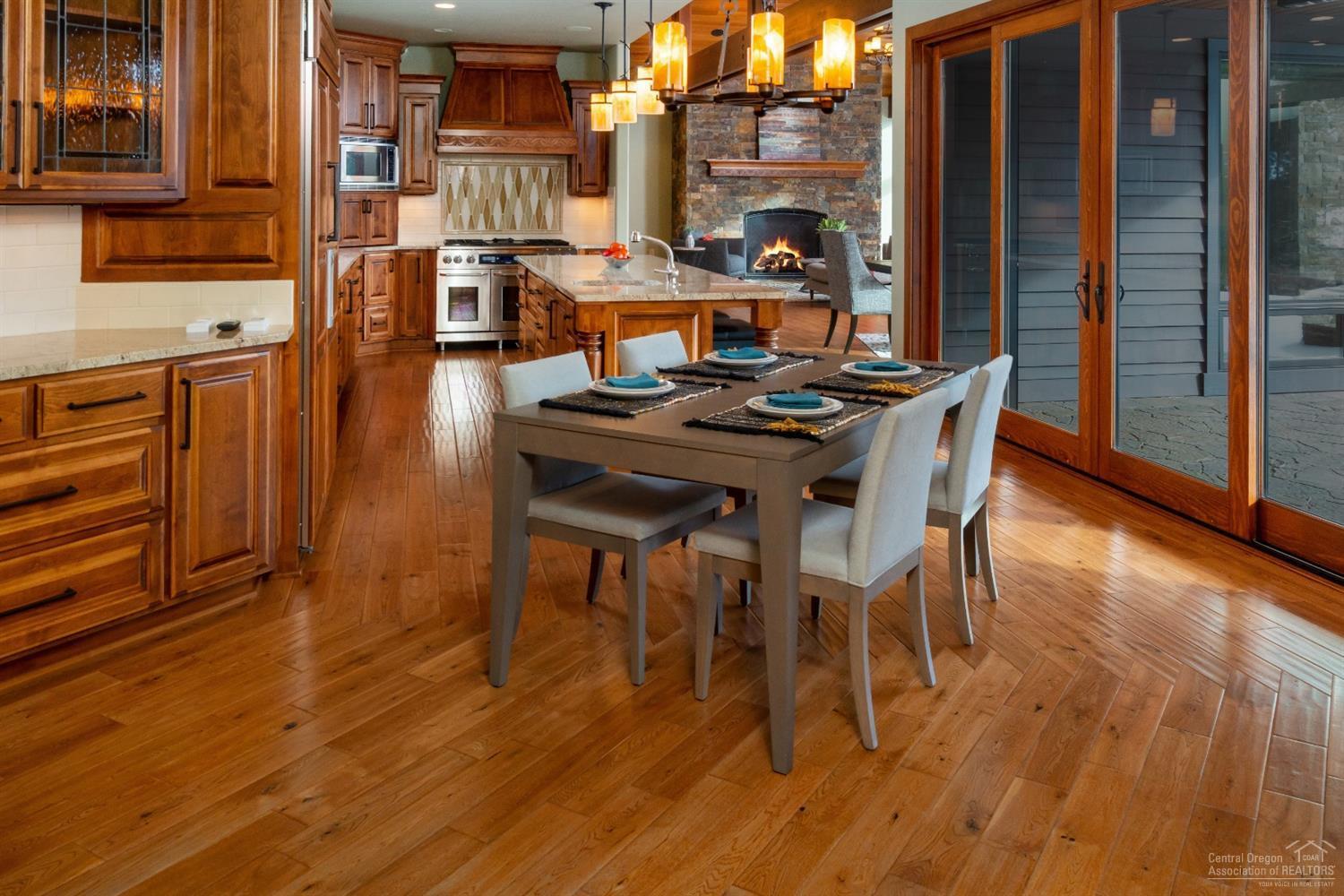 Broken Top - Residential