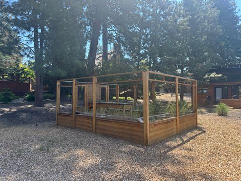 Tiny photo for 61304 SE Wizard Lane #1, Bend, OR 97702 (MLS # 220219838)