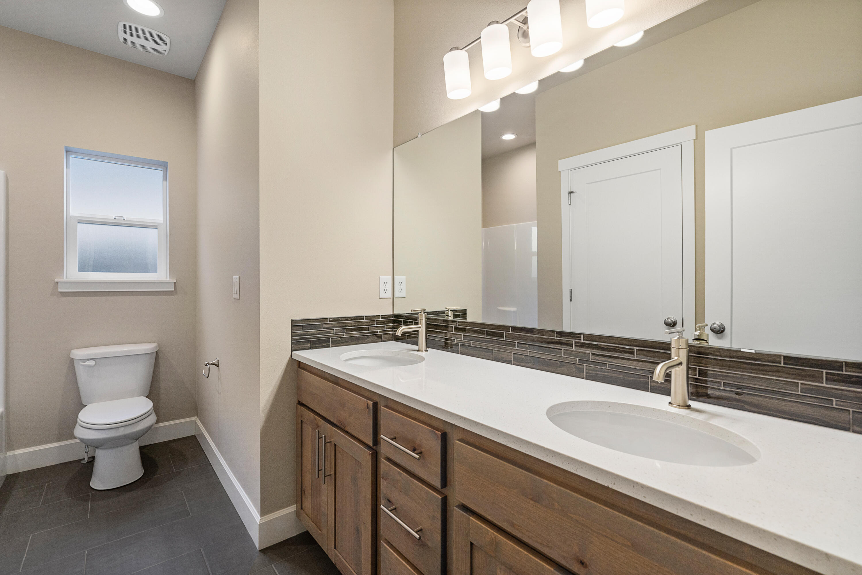 Josie Meadows - Residential