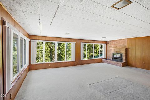 Tiny photo for 11150 Lower River Road, Grants Pass, OR 97526 (MLS # 220224135)