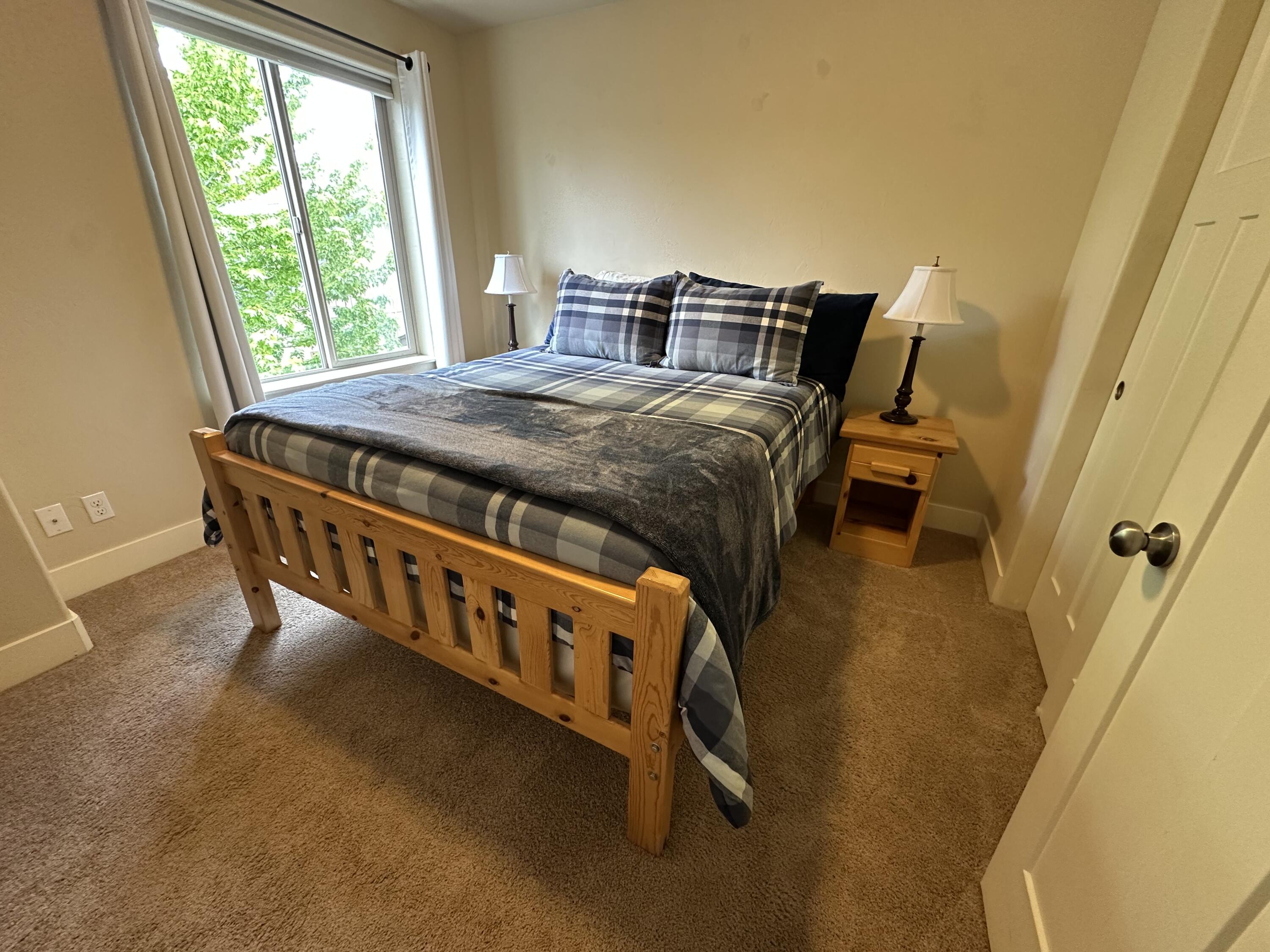 Empire Crossing - Residential